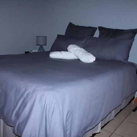 Meyiwa Guest Palace ニューカッスル エクステリア 写真
